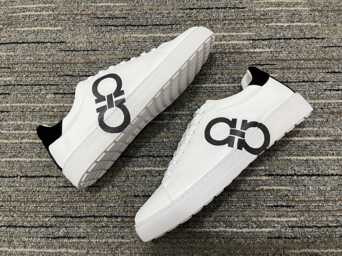 Salvatore Ferragamo  top sneaker