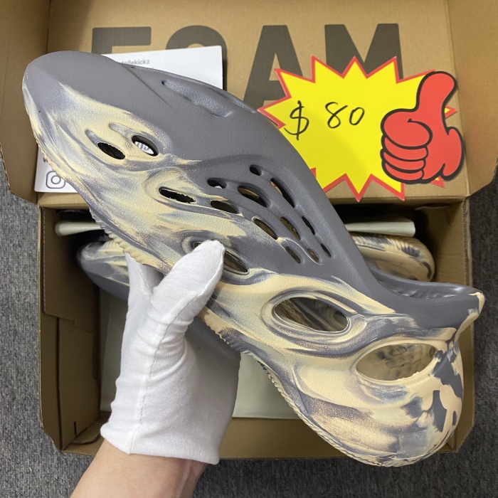 Yeezy Foam Runner  GV7904