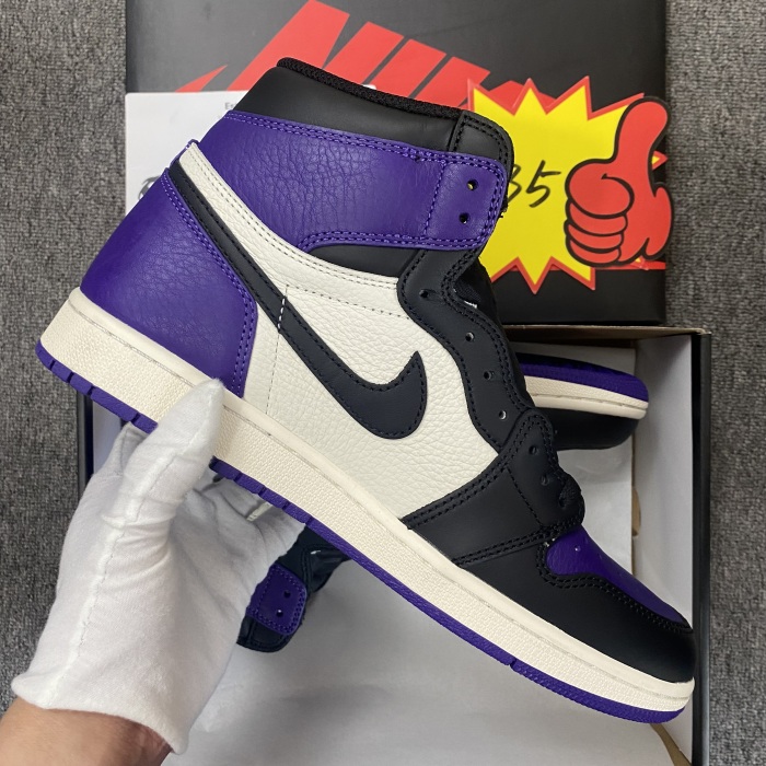 Air Jordan 1 Court Purple 555088-501