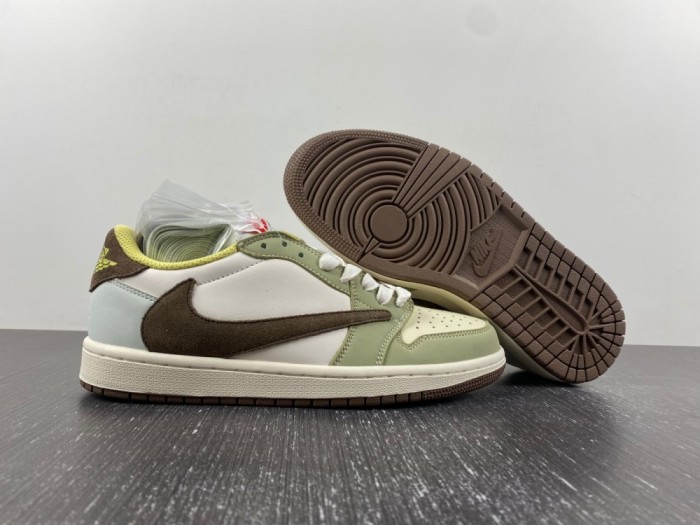 T*ravis S*cott x Air Jordan 1 Low OG DM7866-603