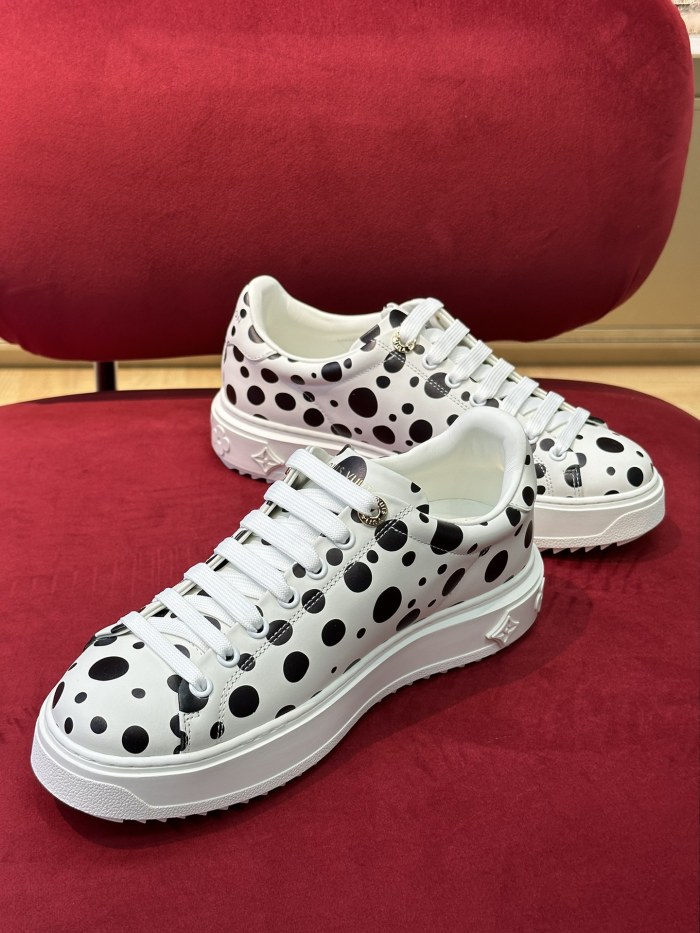 Men L*ouis V*uitton Top Sneakers