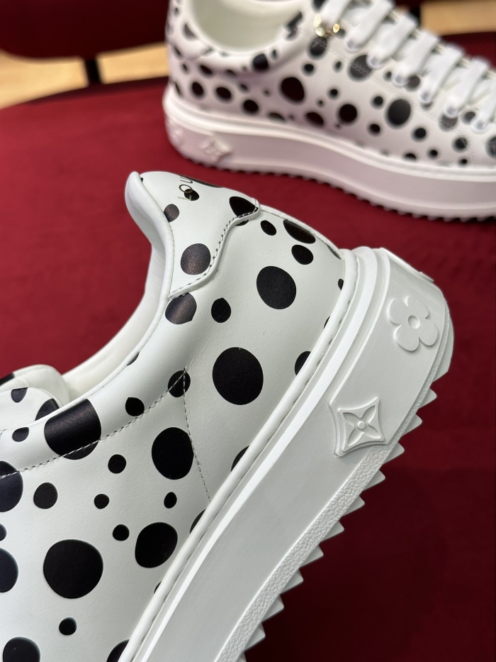 Men L*ouis V*uitton Top Sneakers