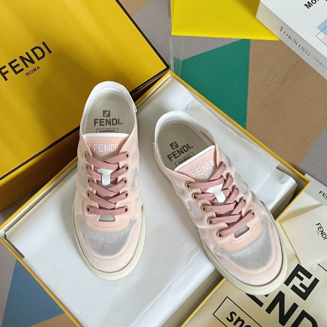 Women F*endi Top Sneaker