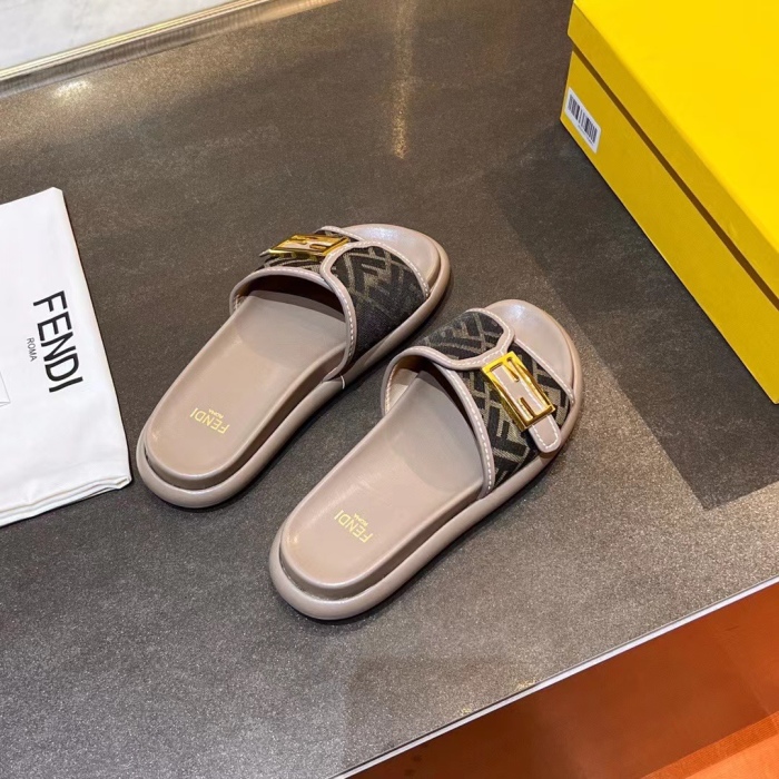 Women F*endi Top Sandals