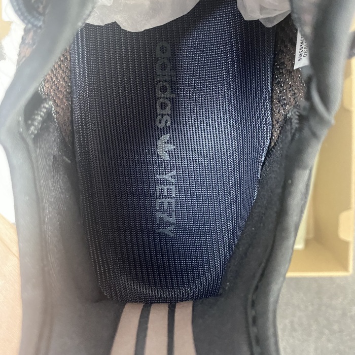 Yeezy Boost 350 V2 MX Rock  GW3774