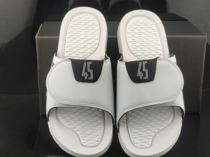 Air Jordan Slippers