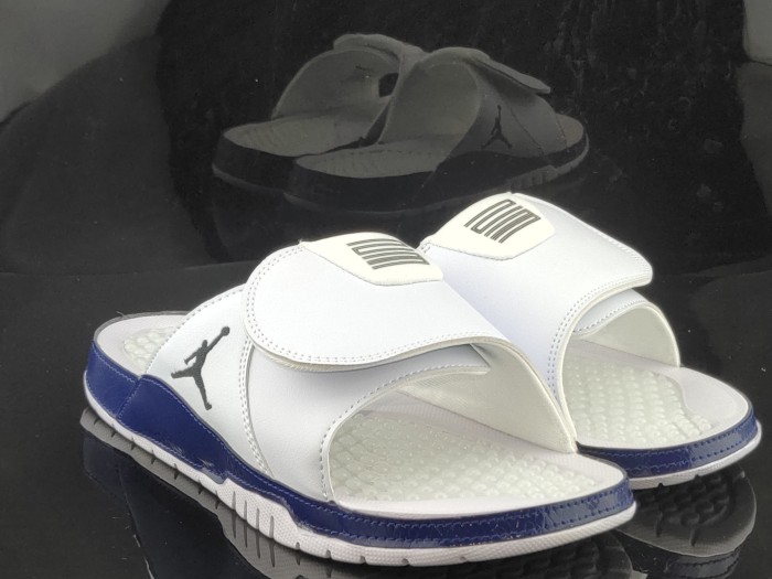 Air Jordan Slippers