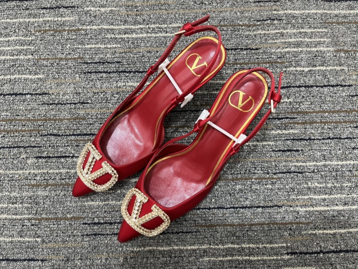 Women V*alentino Top Quality Sandals