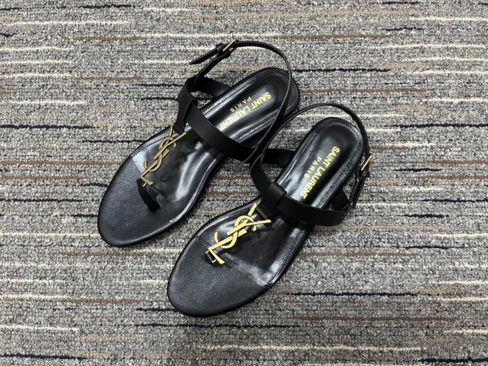 Women Y*SL Top Pumps
