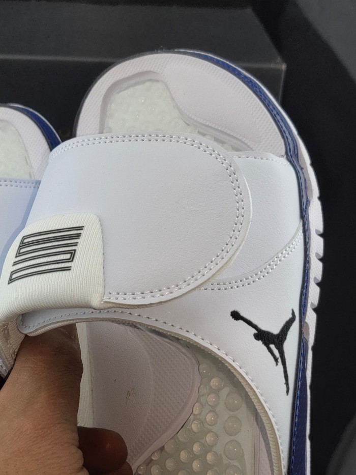 Air Jordan Slippers