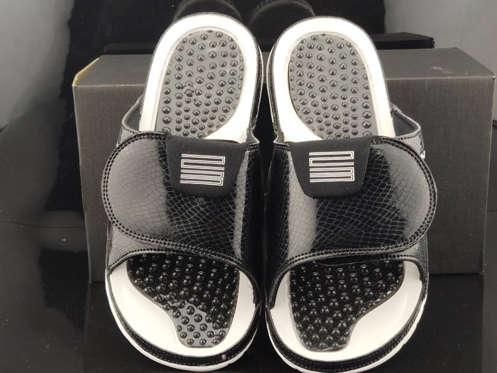 Air Jordan Slippers