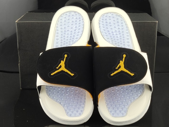 Air Jordan Slippers