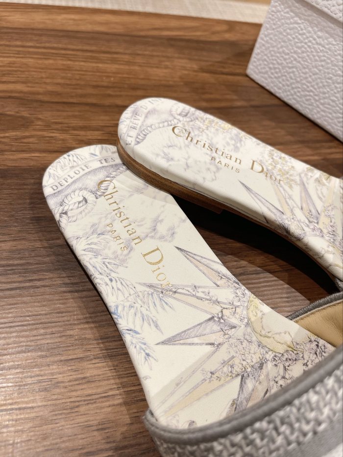 Women D*or Sandals