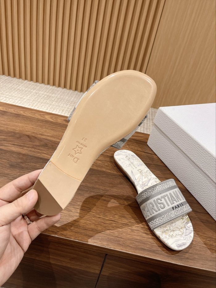 Women D*or Sandals
