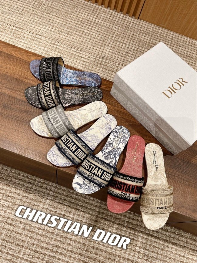 Women D*or Sandals