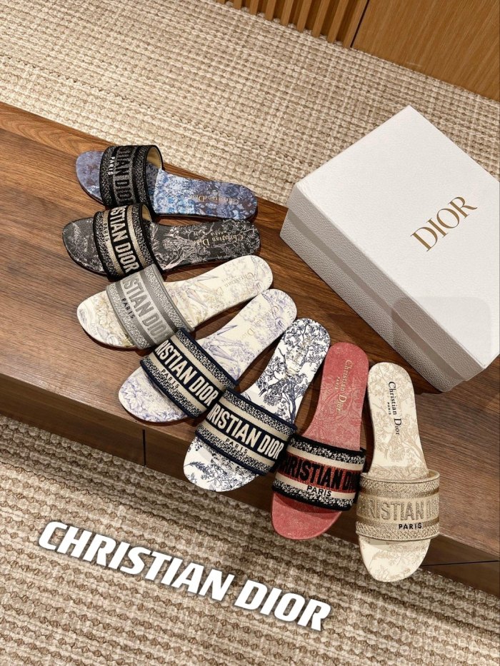 Women D*or Sandals