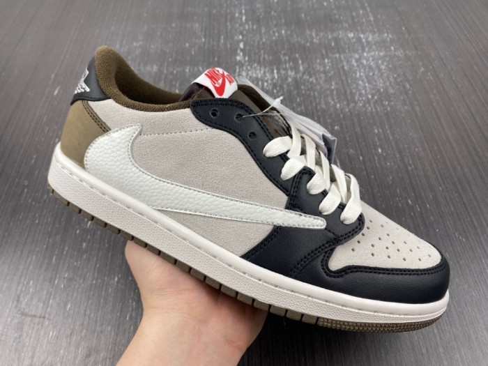T*ravis S*cott x Air Jordan 1 Low  DM7866 902