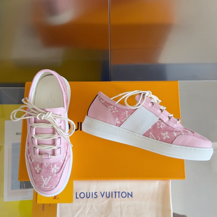 Women L*ouis V*uitton Top Sneakers