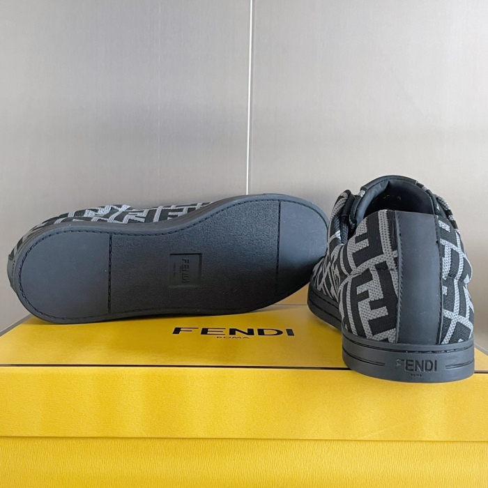 Men  F*endi Top Quality Sneaker