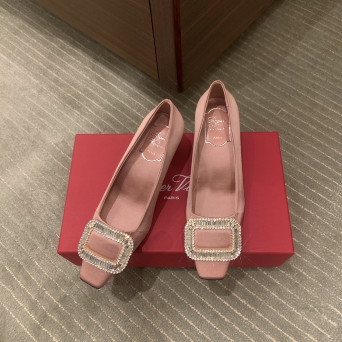 Women  R*oger V*ivier Top Sandals
