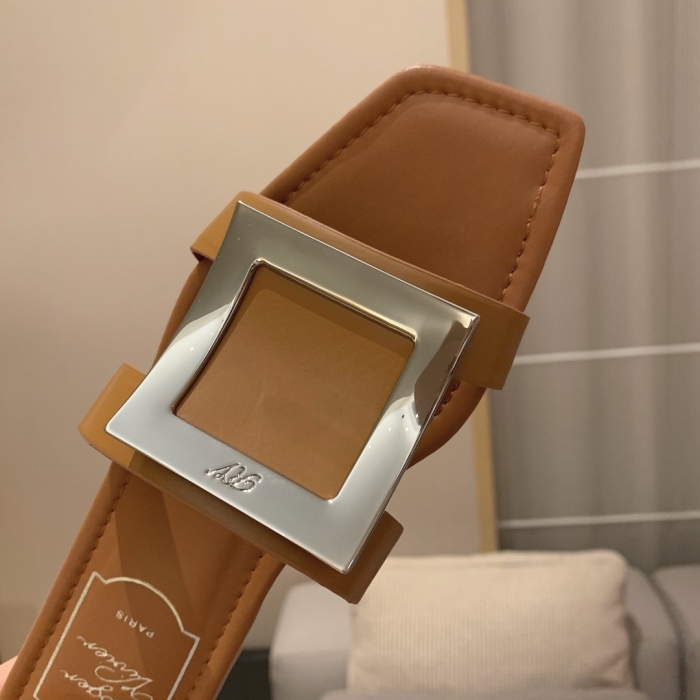Women  R*oger V*ivier Top Sandals