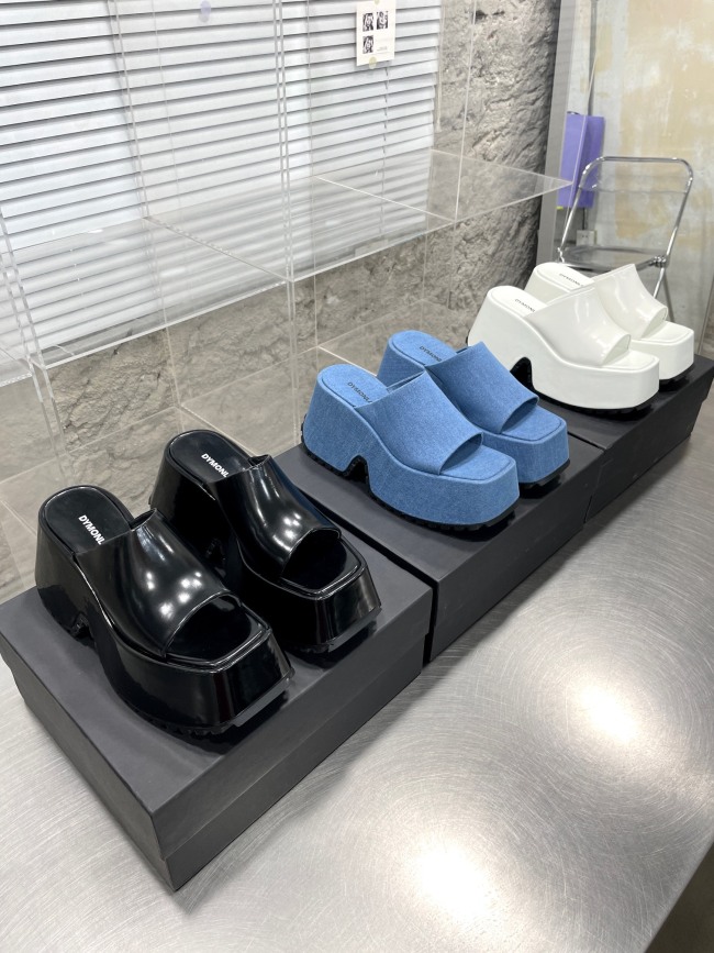 Women  D*YMALNOTPY  Top Sandals