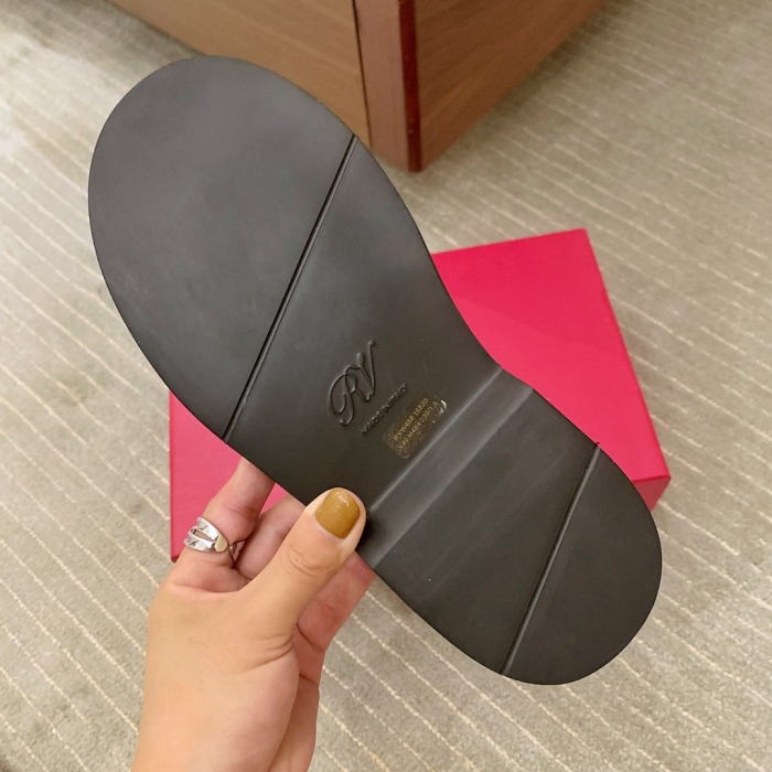 Women  R*oger V*ivier Top Sandals