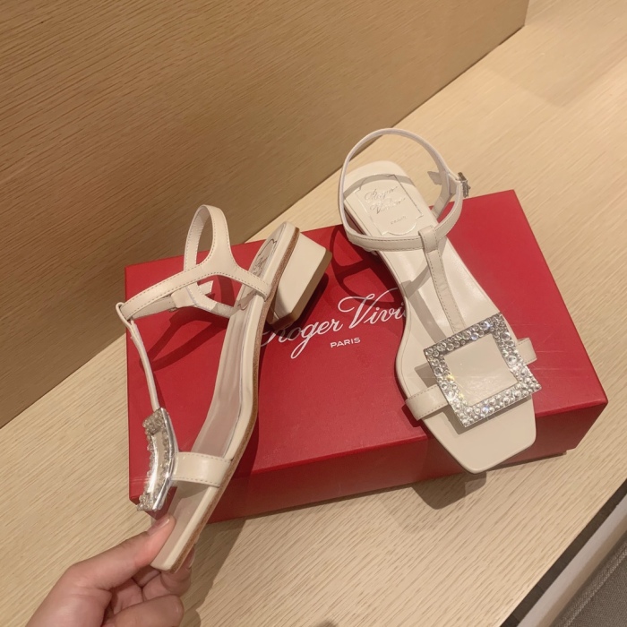 Women  R*oger V*ivier Top Sandals