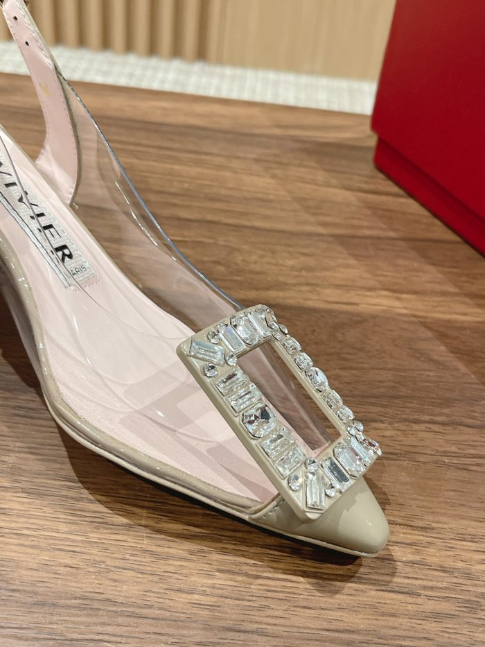 Women  R*oger V*ivier Top Sandals