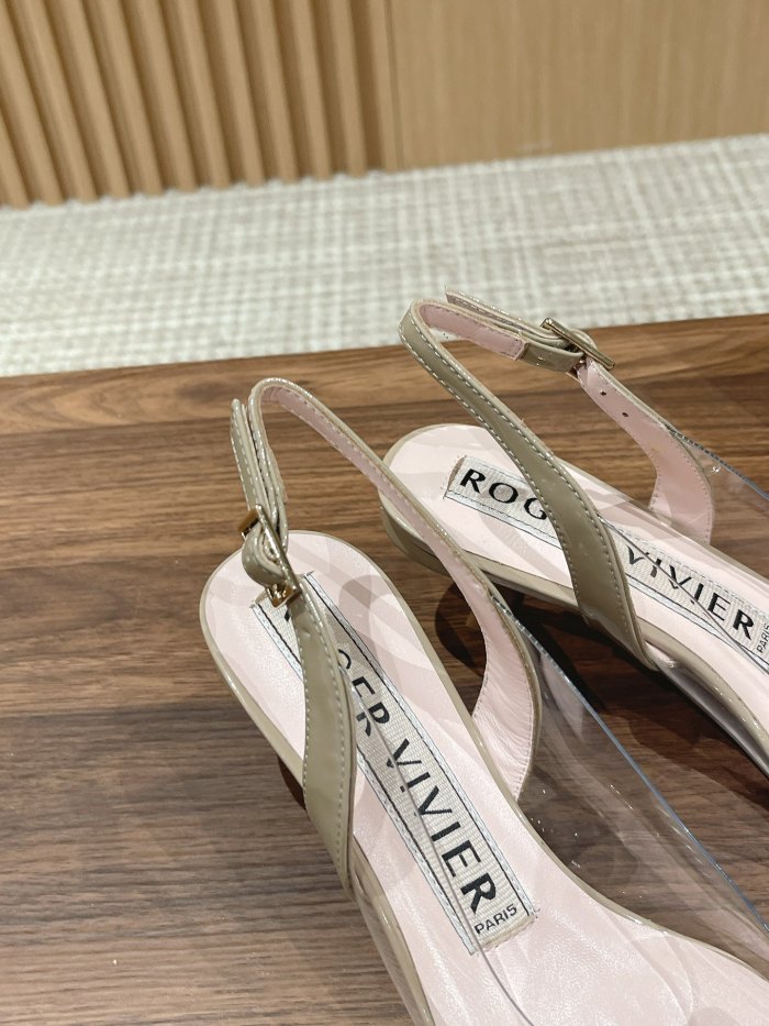 Women  R*oger V*ivier Top Sandals