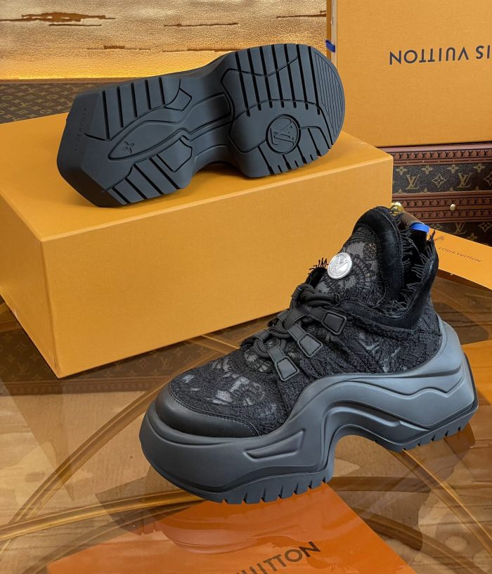 Women L*ouis V*uitton Top Quality Sneakers
