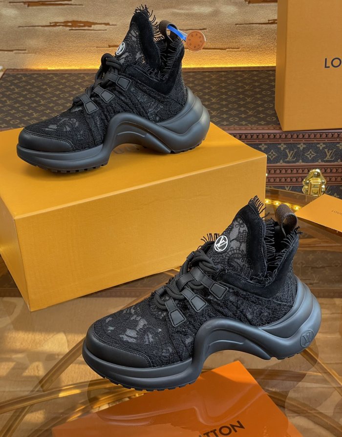 Women L*ouis V*uitton Top Quality Sneakers