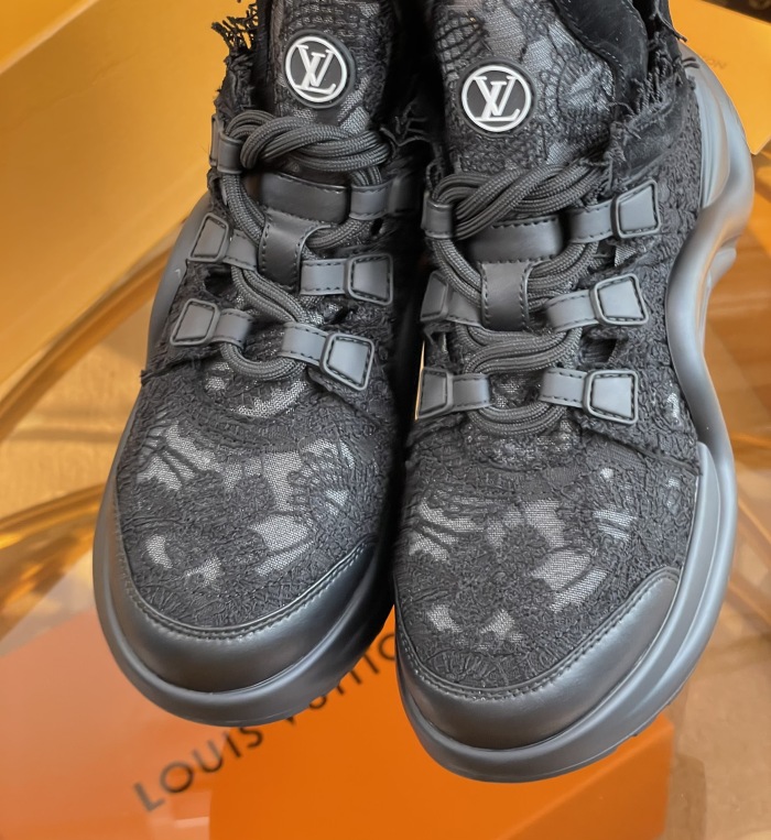 Women L*ouis V*uitton Top Quality Sneakers