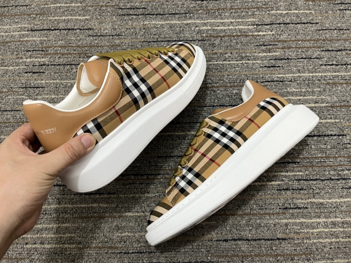 Men Women A*lexander M*cqueen x B*urberry Top Sneaker