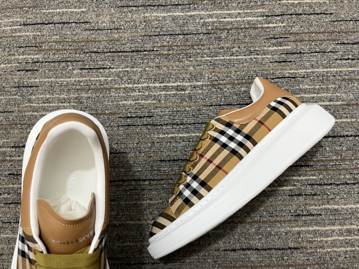 Men Women A*lexander M*cqueen x B*urberry Top Sneaker