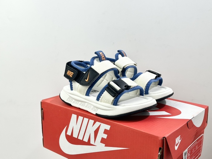 Kids N*ike Shoes