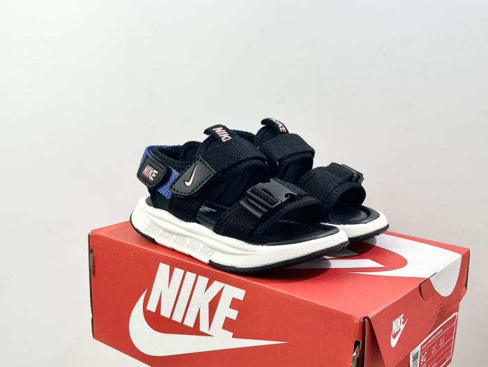 Kids N*ike Shoes