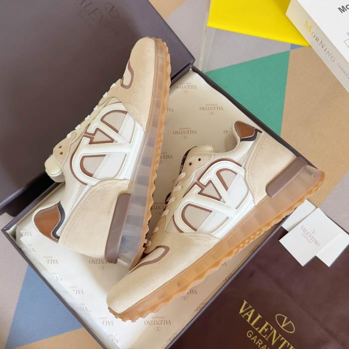 Men  𝑉*𝐴𝐿𝐸𝑁𝑇𝐼𝑁𝑂 Top Sneakers