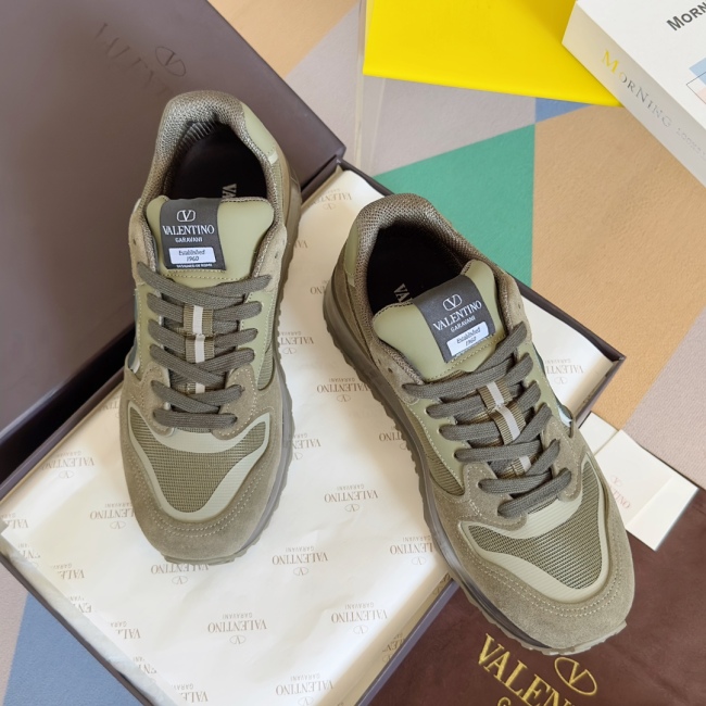 Men  𝑉*𝐴𝐿𝐸𝑁𝑇𝐼𝑁𝑂 Top Sneakers