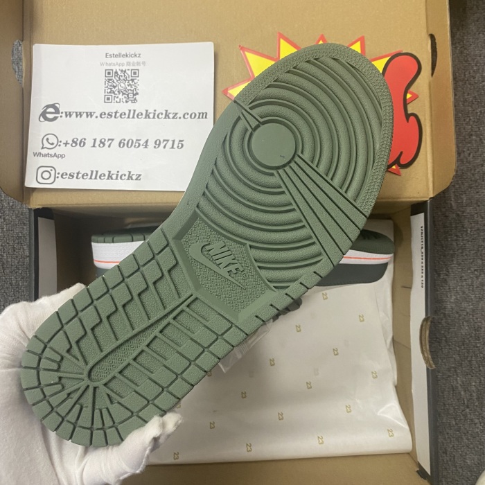 Air Jordan 1 Low 553558  121