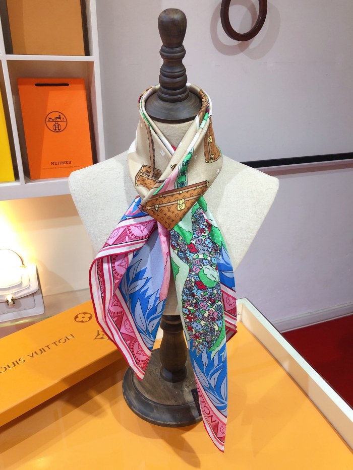 Scarf 90 x 90 CM