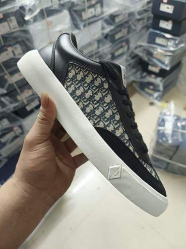 Men  D*ior Top Sneakers