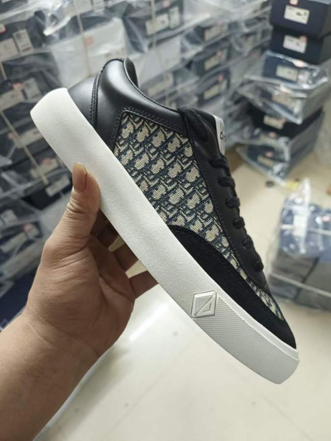 Men  D*ior Top Sneakers
