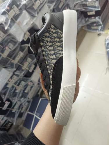 Men  D*ior Top Sneakers
