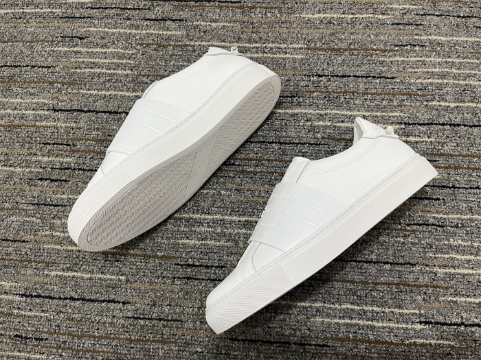 Men  G*venchy Top Quality Sneakers