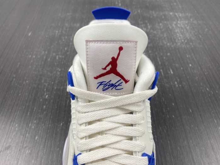 Air Jordan 4 retro DR5415 104