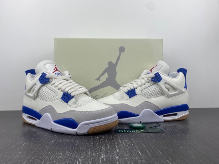 Air Jordan 4 retro DR5415 104