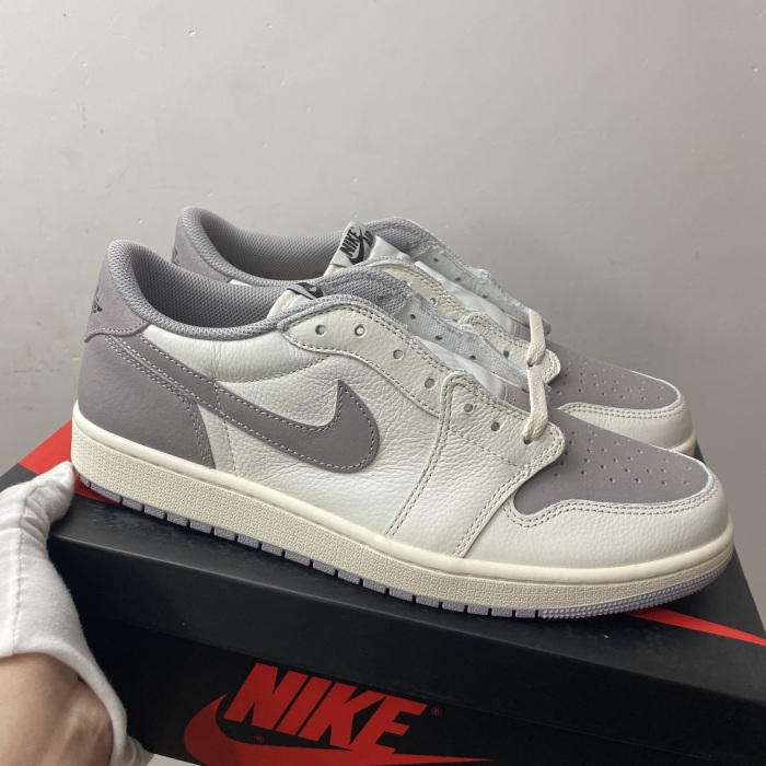 Air Jordan 1 Low “Atmosphere Grey  CZ0790-101