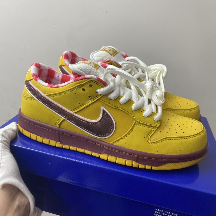 N*ike  D*unk Low P*remium SB 'Yellow Lobster'   313170-137566