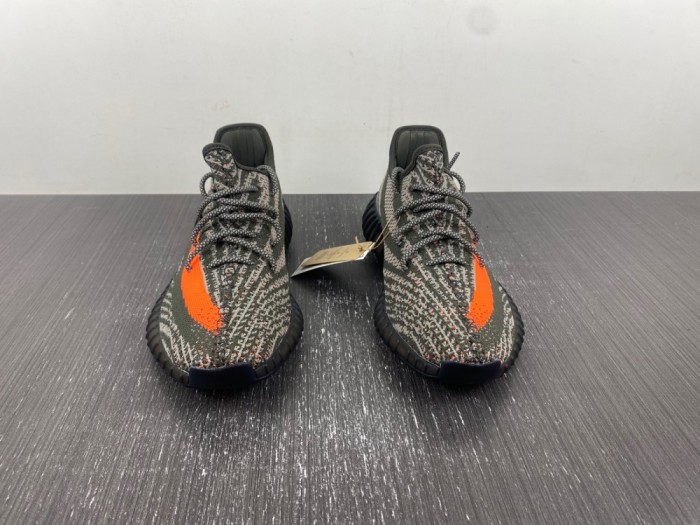 yeezy 350 v2  HQ7045